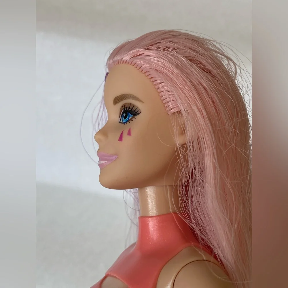 Barbie Pop Reveal Bubble Tea Series Doll with Pink Hair, Made To Move HTJ22
